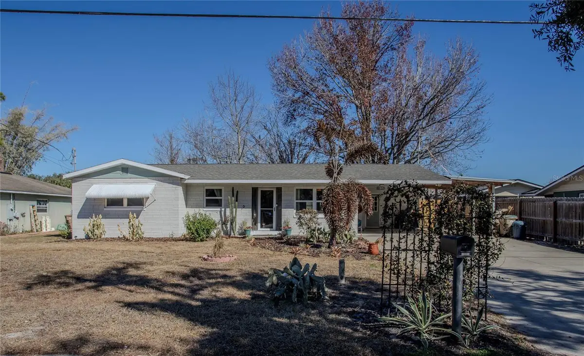 10845 Margaret Drive, Tavares, FL 32778 - #1