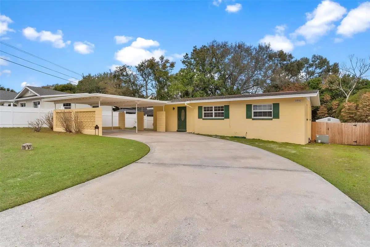 6842 Fern Circle, Leesburg, FL 34748 - #1