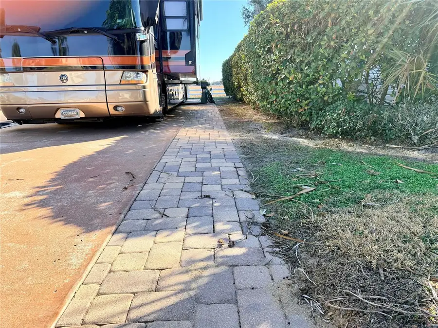 4805 SE 94th Avenue, Webster, FL 33597 - Image #2