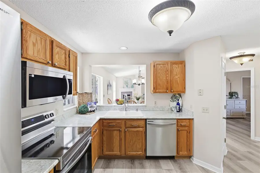 1828 Marquez Loop, Lady Lake, FL 32159 - #3