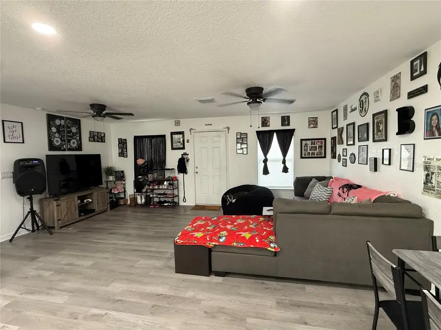 428 Four Seasons Avenue, Mascotte, FL 34753 - #3