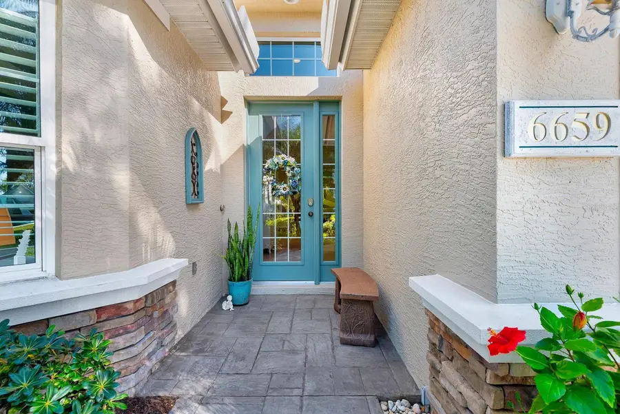 6659 Pebble Beach Way, Lakewood Ranch, FL 34202 - #2