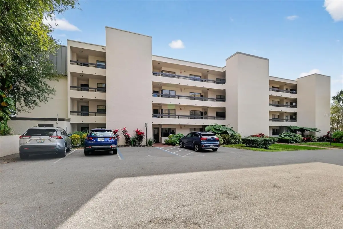 501 W Old Us Highway 441 #105, Mount Dora, FL 32757 - #1