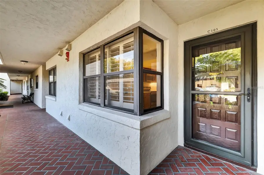 501 W Old Us Highway 441 #105, Mount Dora, FL 32757 - #3