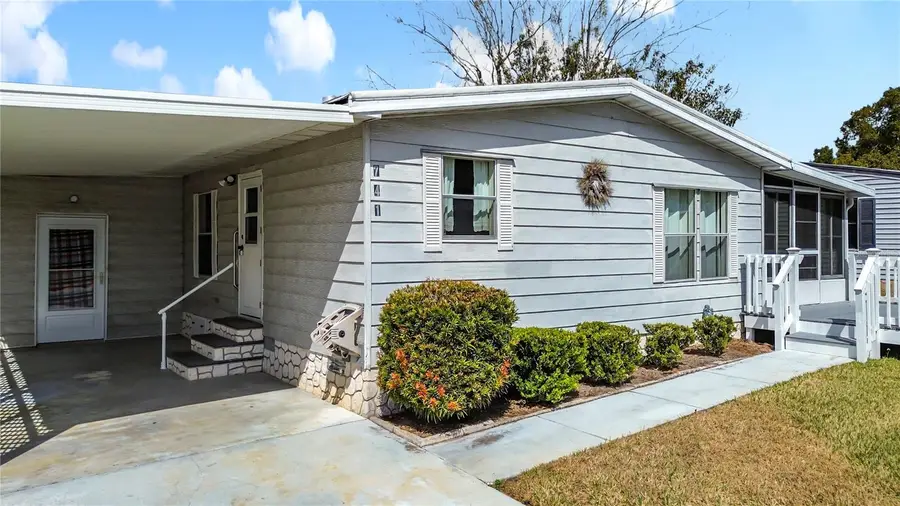 741 Royal Palm Avenue, Lady Lake, FL 32159 - #2