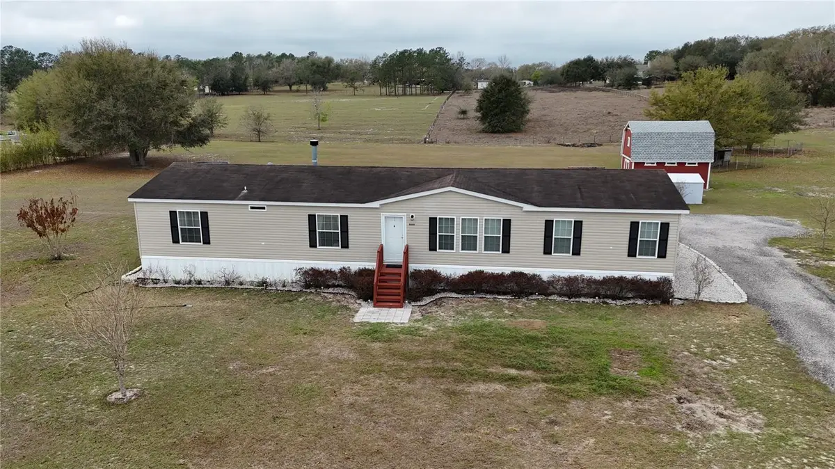 8009 Sergeant Pepper Dr, Howey In The Hills, FL 34737 - #1