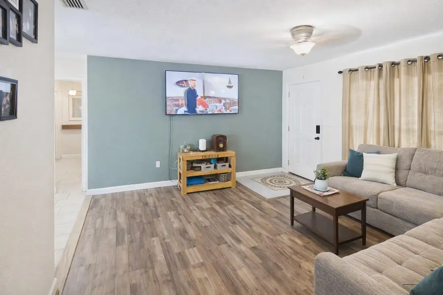 1405 Pembrook Drive, Leesburg, FL 34748 - #3