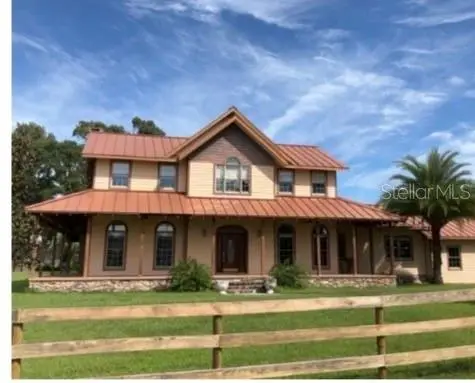 10555 NW 28th Place, OCALA, FL 34482