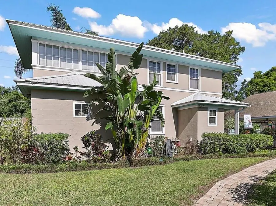 101 S Dixie Avenue, Fruitland Park, FL 34731 - #3