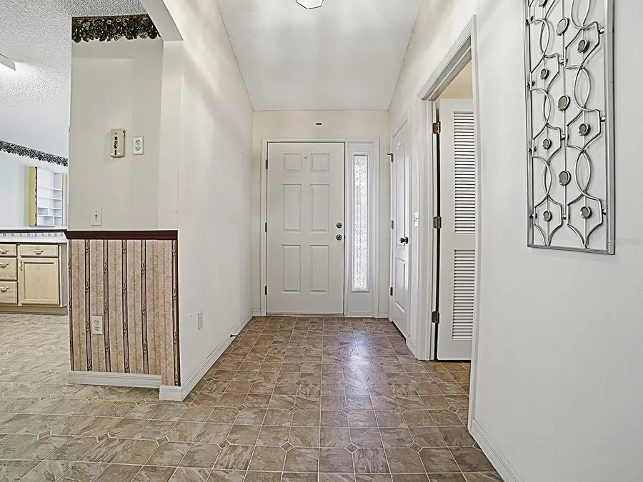 16865 SE 93rd Cuthbert Circle, The Villages, FL 32162 - #2