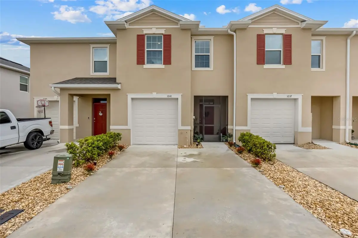 1041 Lido Drive, Howey In The Hills, FL 34737 - #1