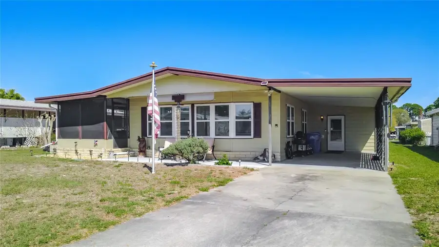 1437 Mohawk Circle, Tavares, FL 32778 - #3