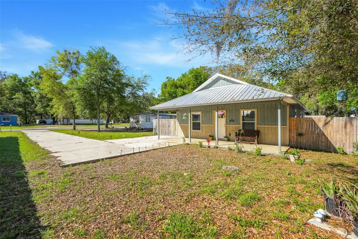 342 NW 9th Avenue, Webster, FL 33597 - #1