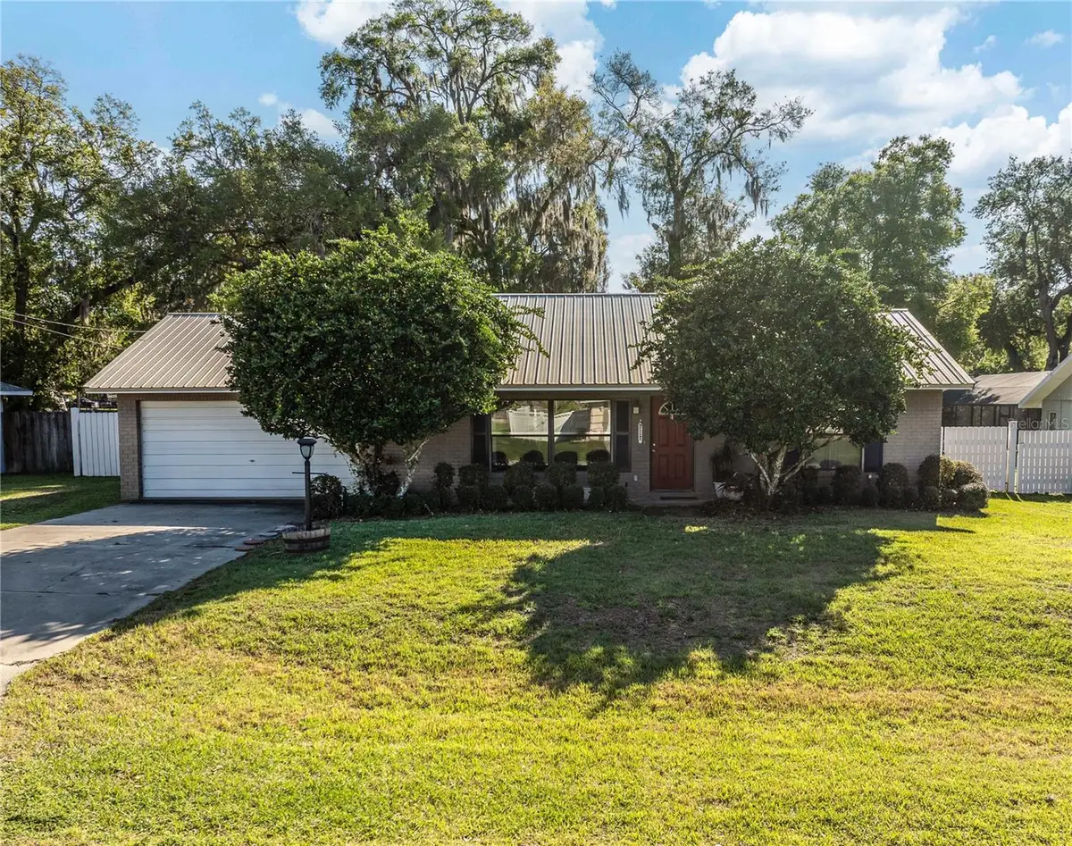 12415 SE 60th Terrace, Belleview, FL 34420 - #1