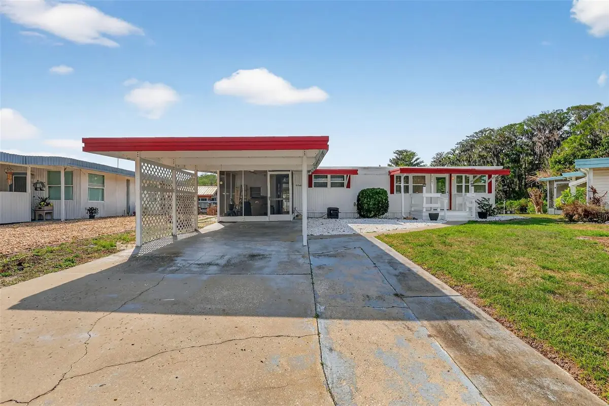 31701 Kelly Circle, Tavares, FL 32778 - #1