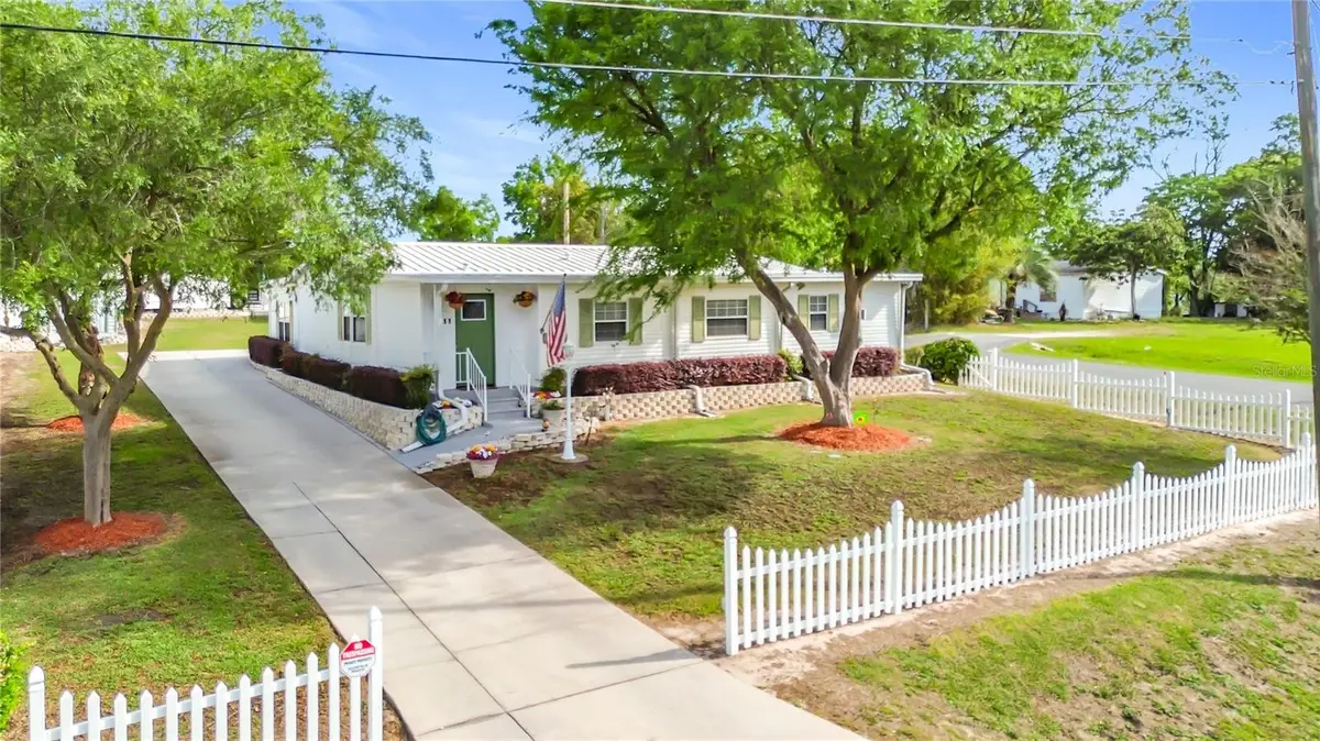 111 Mark Avenue, Lady Lake, FL 32159 - #1