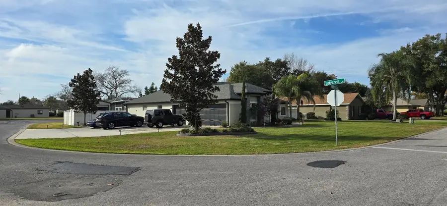 336 Lakecrest Drive, Tavares, FL 32778 - #2