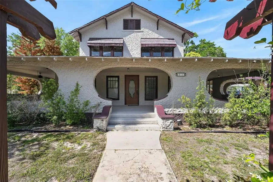 211 Cassady Street, Umatilla, FL 32784 - #3