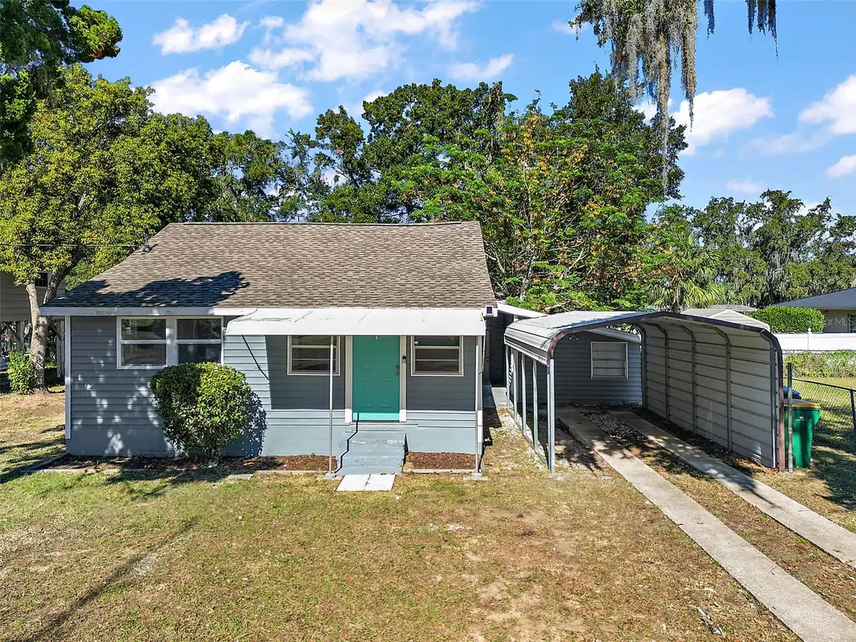 105 W Stevens Avenue, Eustis, FL 32726 - #1