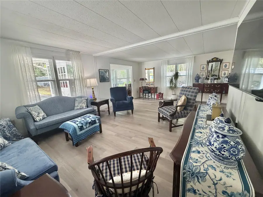 103 Royal Palm Drive, Leesburg, FL 34748 - #3