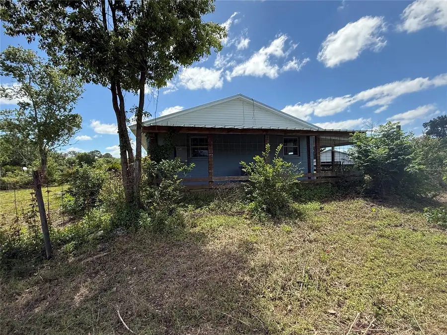 15816 Mullins Boulevard, Umatilla, FL 32784 - #3