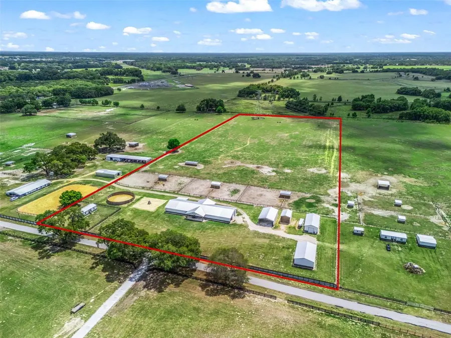 1285 NW 102nd Boulevard, Wildwood, FL 34785 - #2