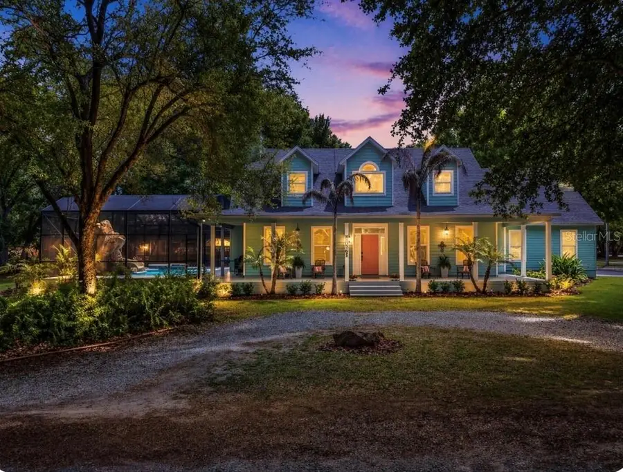 250 N Walker Street, Oakland, FL 34760 - #2