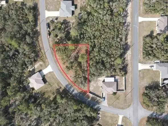 Oak Circle, OCALA, FL 34472