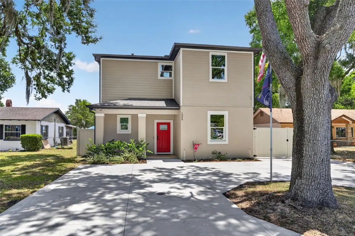 1309 S Center Street, Eustis, FL 32726 - #1