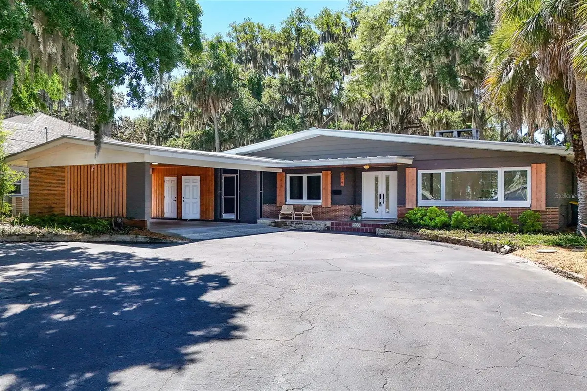 719 W Nelson Street, Tavares, FL 32778 - #1