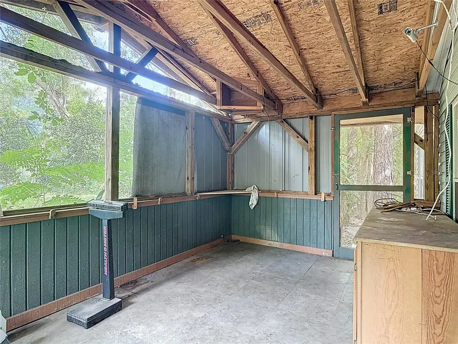 27912 Lake Avenue, Paisley, FL 32767 - #2