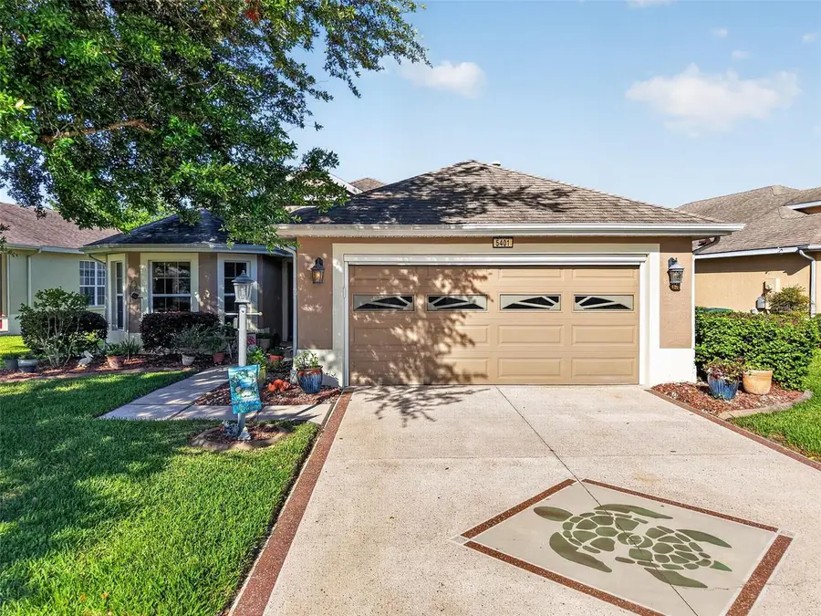 5401 Aurora Drive, Leesburg, FL 34748 - #3