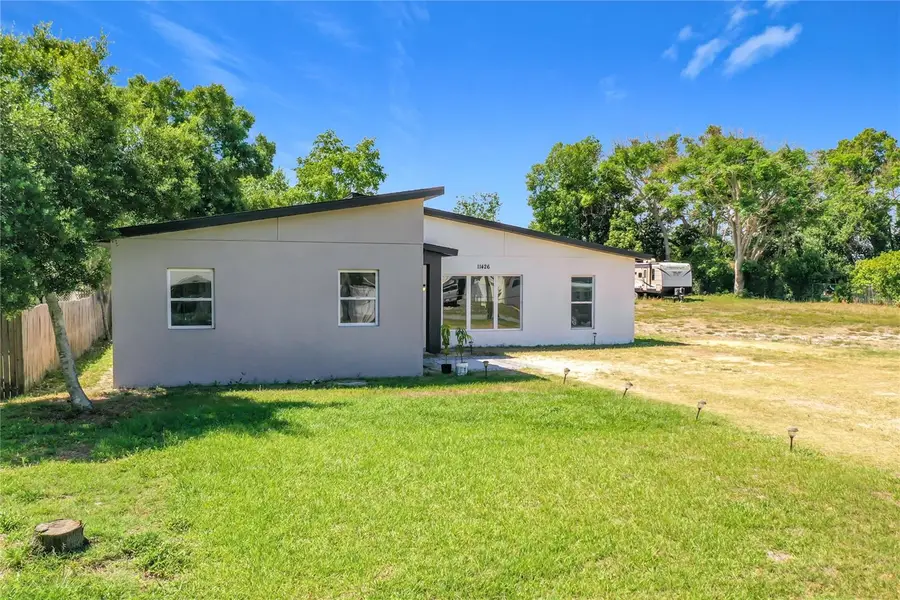 11426 Lakeview Drive, Leesburg, FL 34788 - #3