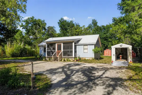 19150 County Road 450, UMATILLA, FL 32784
