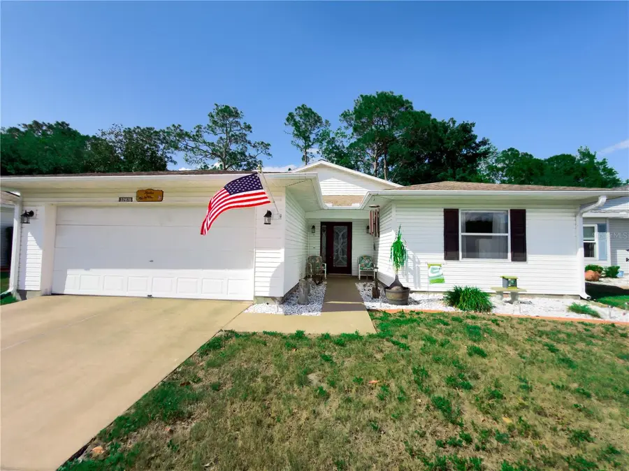 32676 Oak Park Drive, Leesburg, FL 34748 - #2