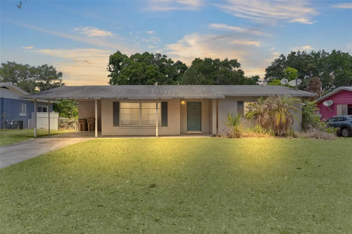 6908 Fern Circle, Leesburg, FL 34748 - #1
