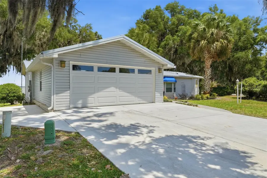 119 Lake Shore Circle, Leesburg, FL 34788 - #2