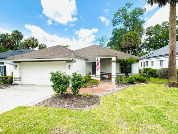 631 Sand Lake Court, MOUNT DORA, FL 32757