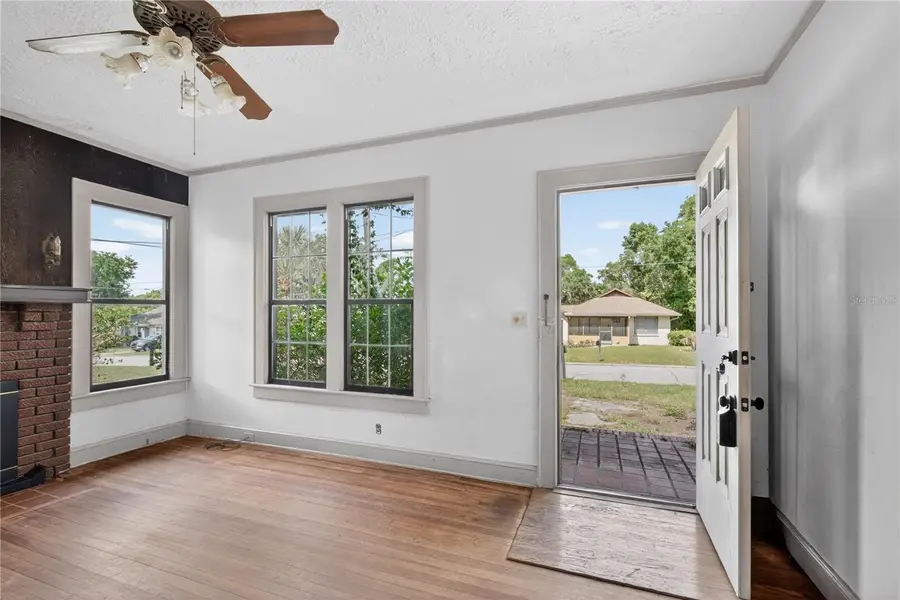 19 E Morningview Drive, Eustis, FL 32726 - #3