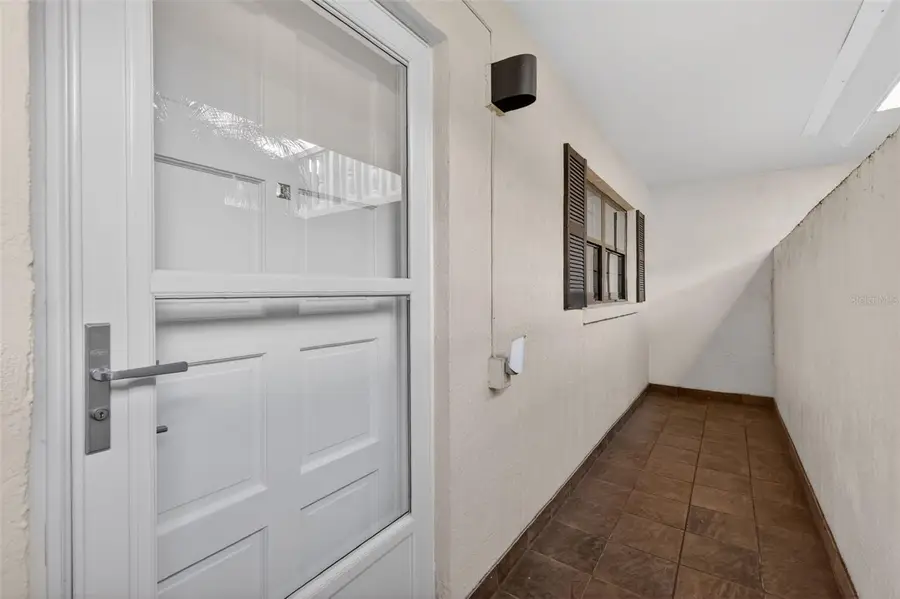 101 N Grandview Street #1, Mount Dora, FL 32757 - #3