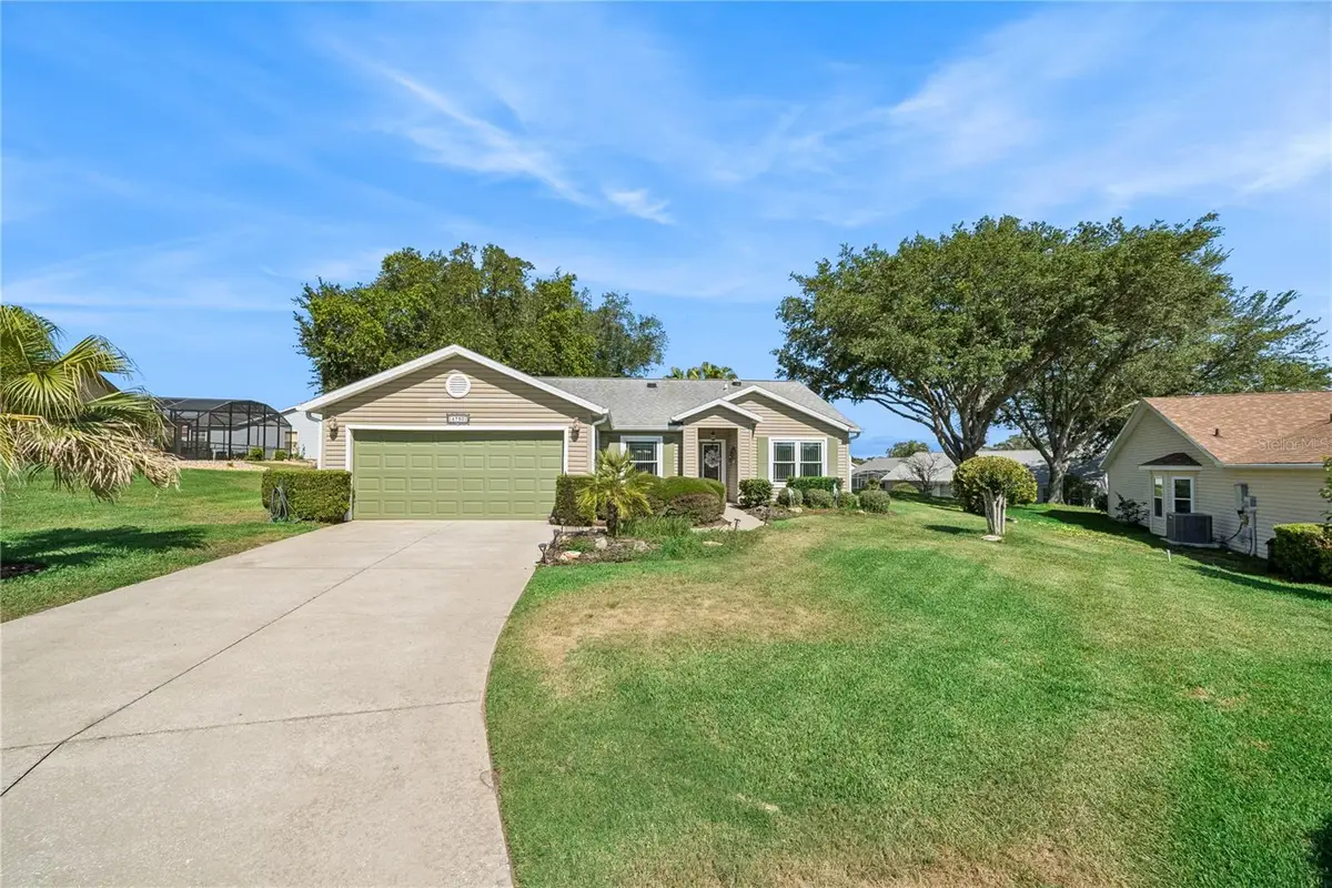 4730 Sawgrass Lake Circle, Leesburg, FL 34748 - #1