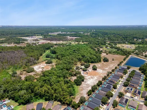 Blue Jay Way, DAVENPORT, FL 33896
