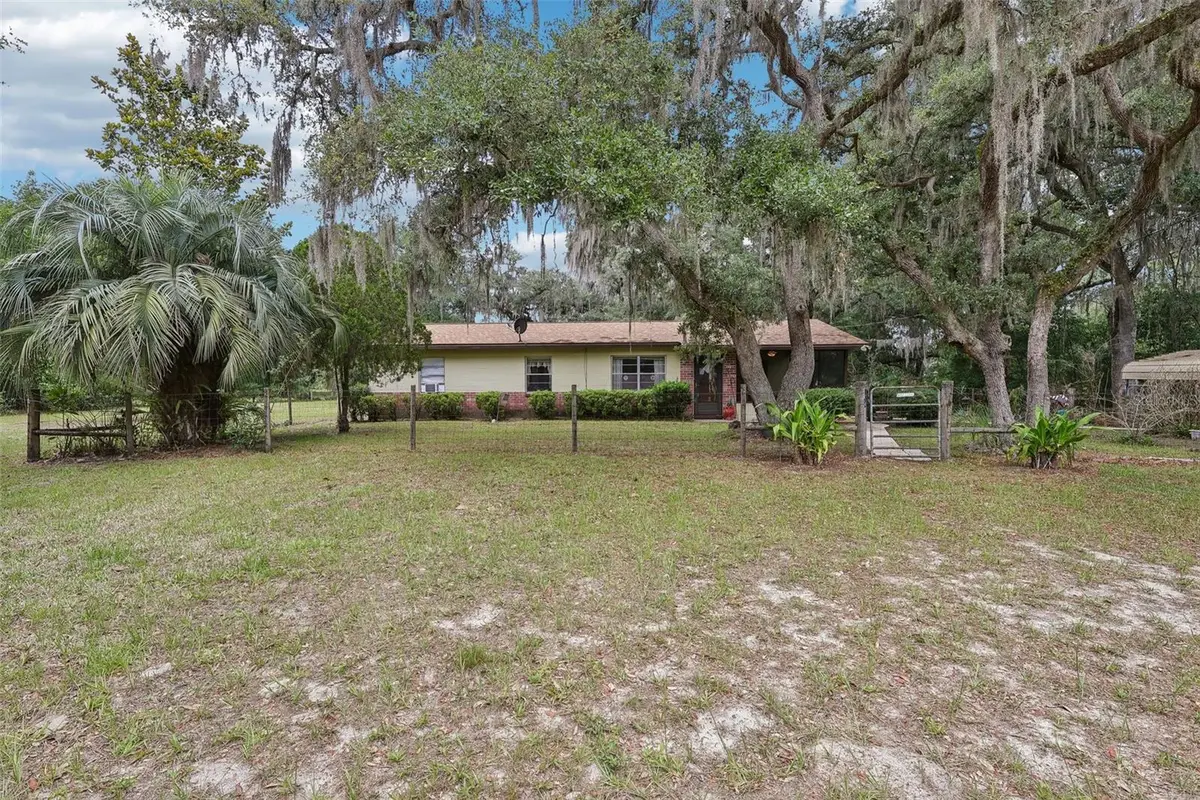 774 SE 116th Lane, Webster, FL 33597 - #1