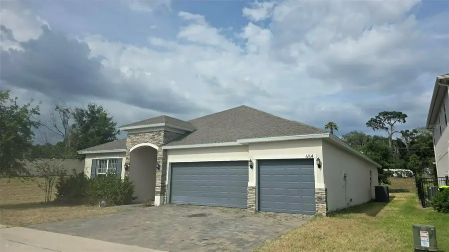 654 Avila Place, Howey In The Hills, FL 34737 - #3