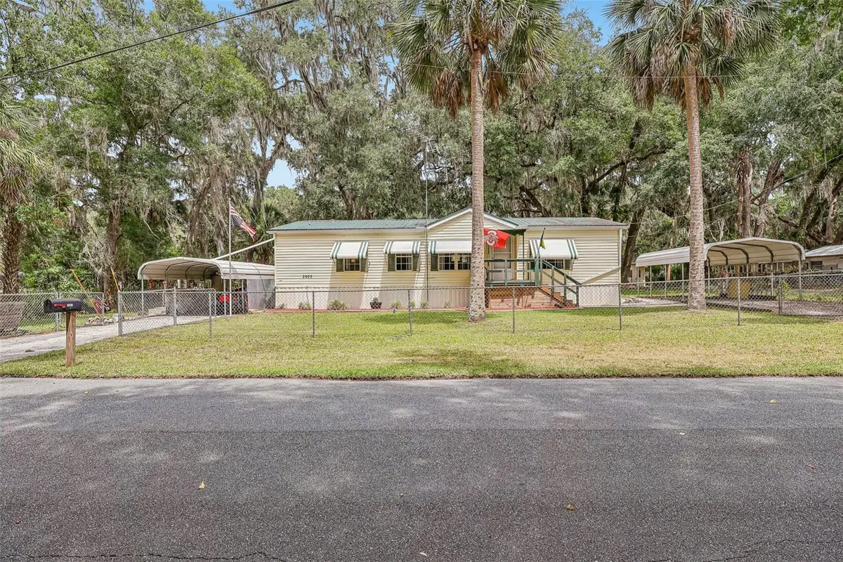 2903 Cr 426e, Lake Panasoffkee, FL 33538 - #1