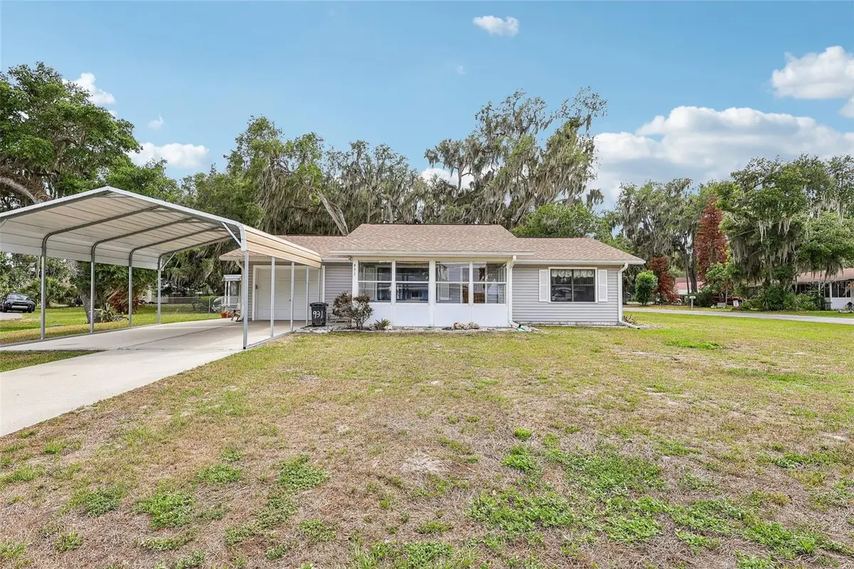 931 Cr 457a, Lake Panasoffkee, FL 33538 - #1