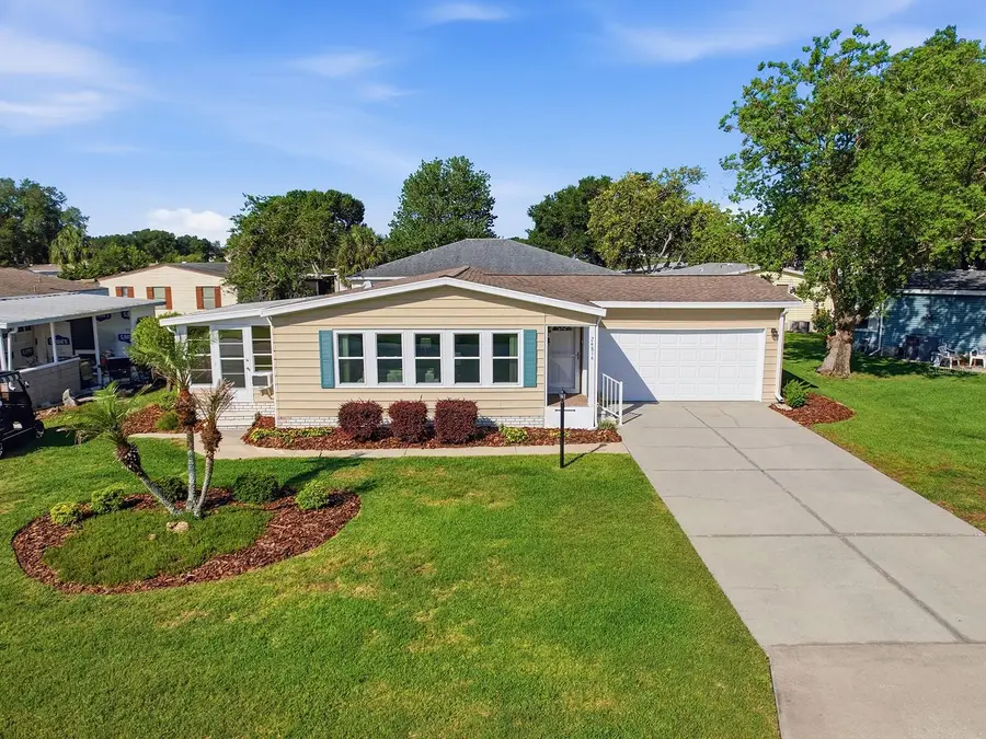 24814 Pine Hl, Leesburg, FL 34748 - #2