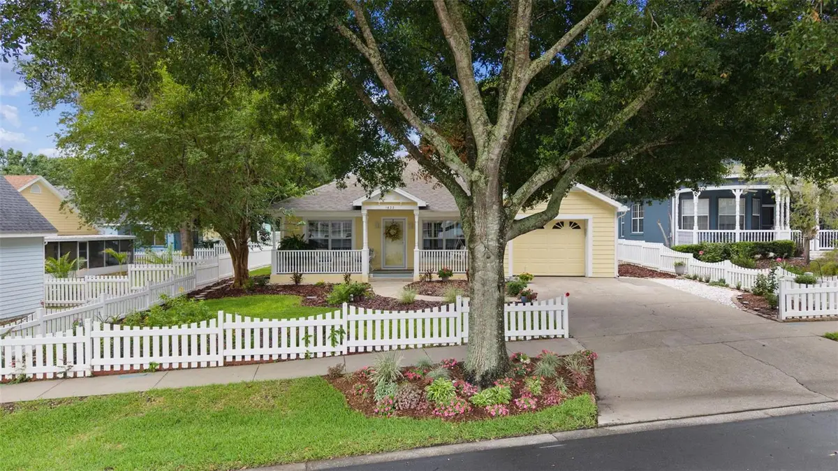 1622 Laurel Way, Tavares, FL 32778 - #1