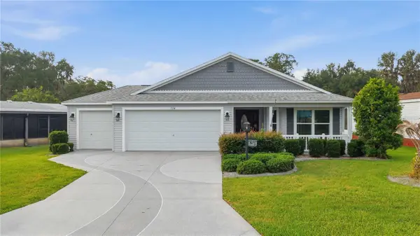 724 Orchid Street, LADY LAKE, FL 32159