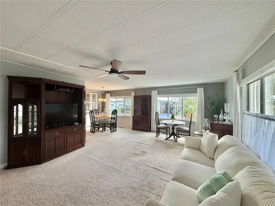 101 Tamarisk Way, Leesburg, FL 34748 - #2